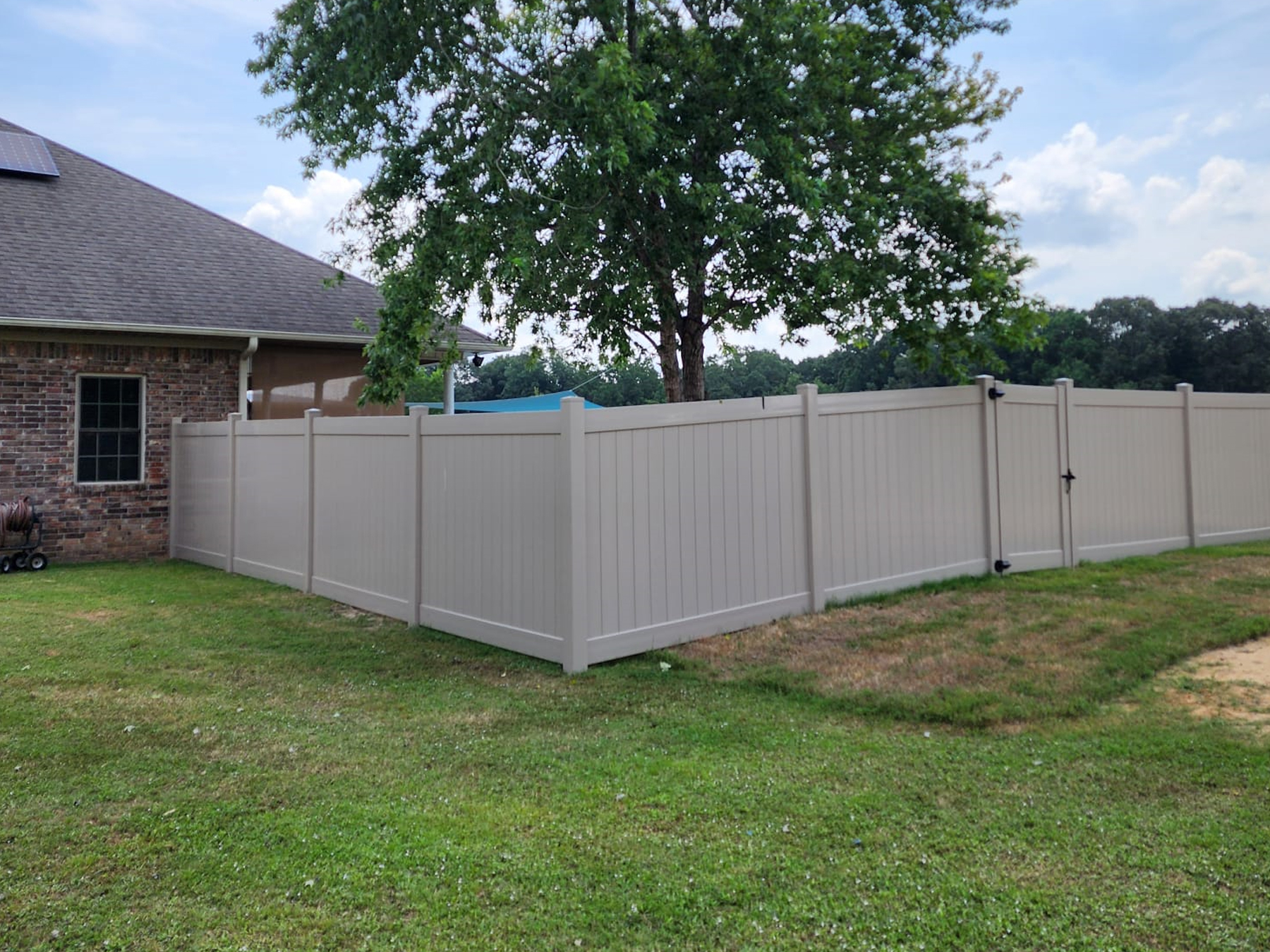 Vinyl Fencing Gallery