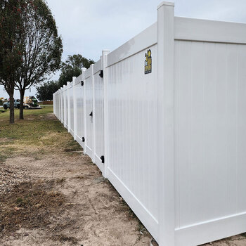 Vinyl Fencing Gallery