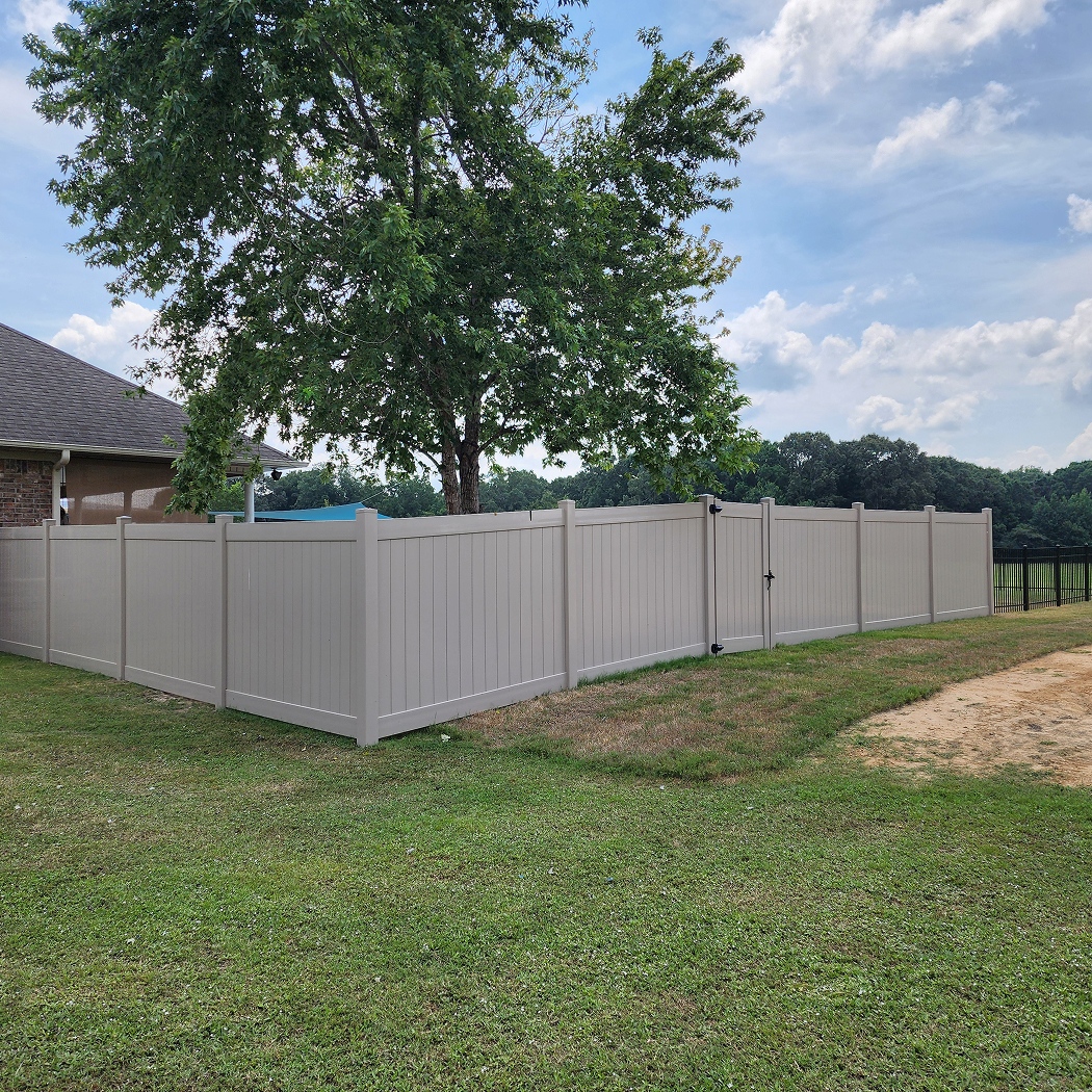 Vinyl Fencing Gallery